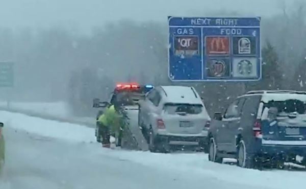 Зимний шторм в США вызвал десятки аварий на дорогах: погибли 4 человека