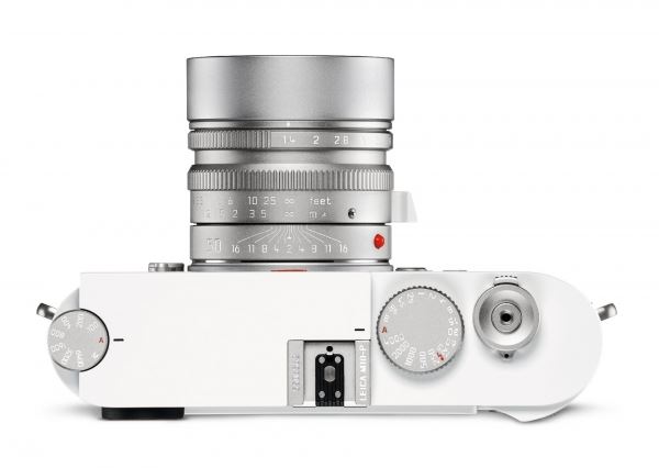 Leica анонсировала камеру M10-P White за 1 млн рублей