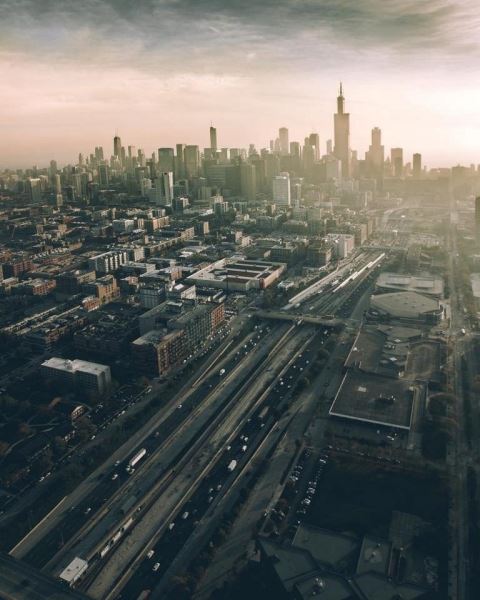 Потрясающие городские пейзажи Чикаго от Зака Липсона